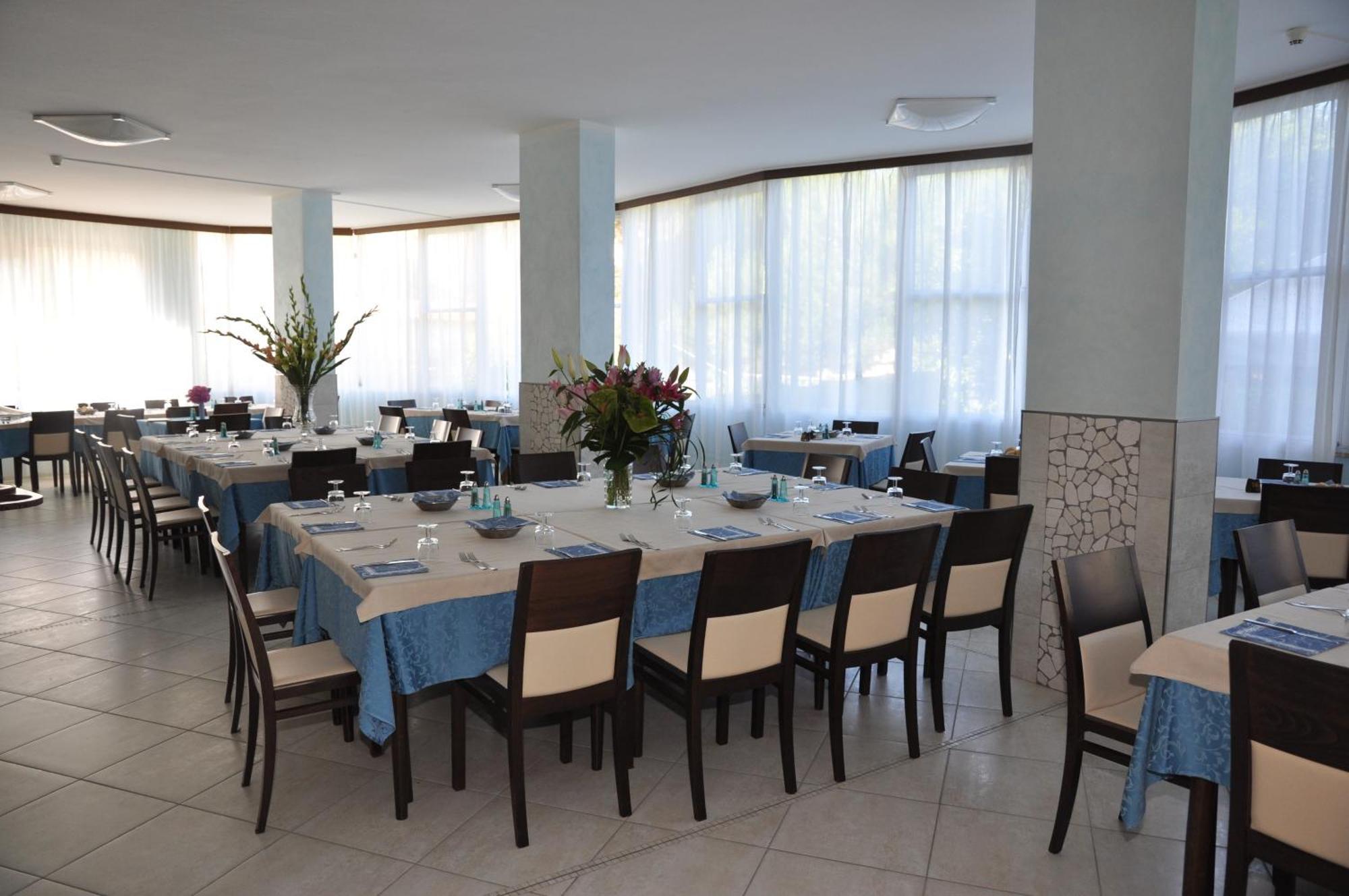 Hotel Real Cervia Exterior foto