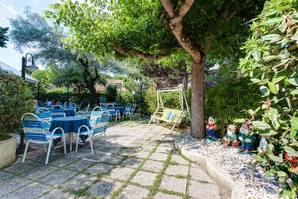 Hotel Real Cervia Exterior foto